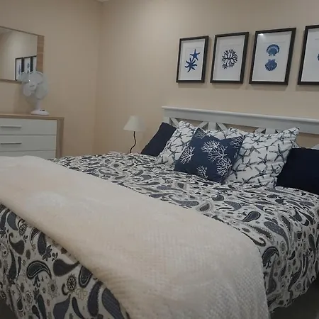 Surf Beach_santa Barbara Secret Gardens Holiday home